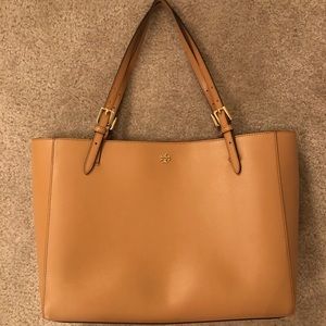 Tory Burch tote purse